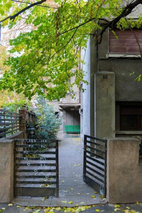 Sunny Studio - Top Location - Green View Balcony Bucarest Exterior foto